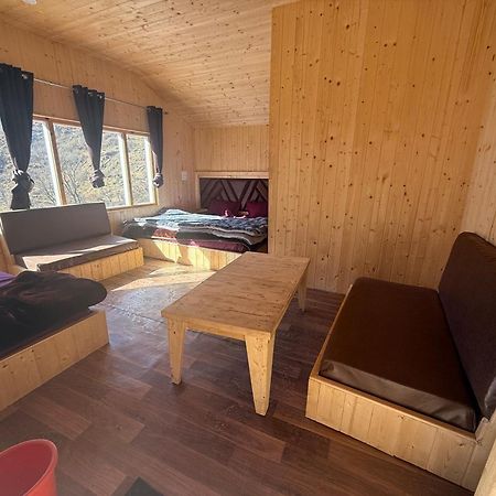 Lord Shiva Dimension Hotel Tosh ภายนอก รูปภาพ