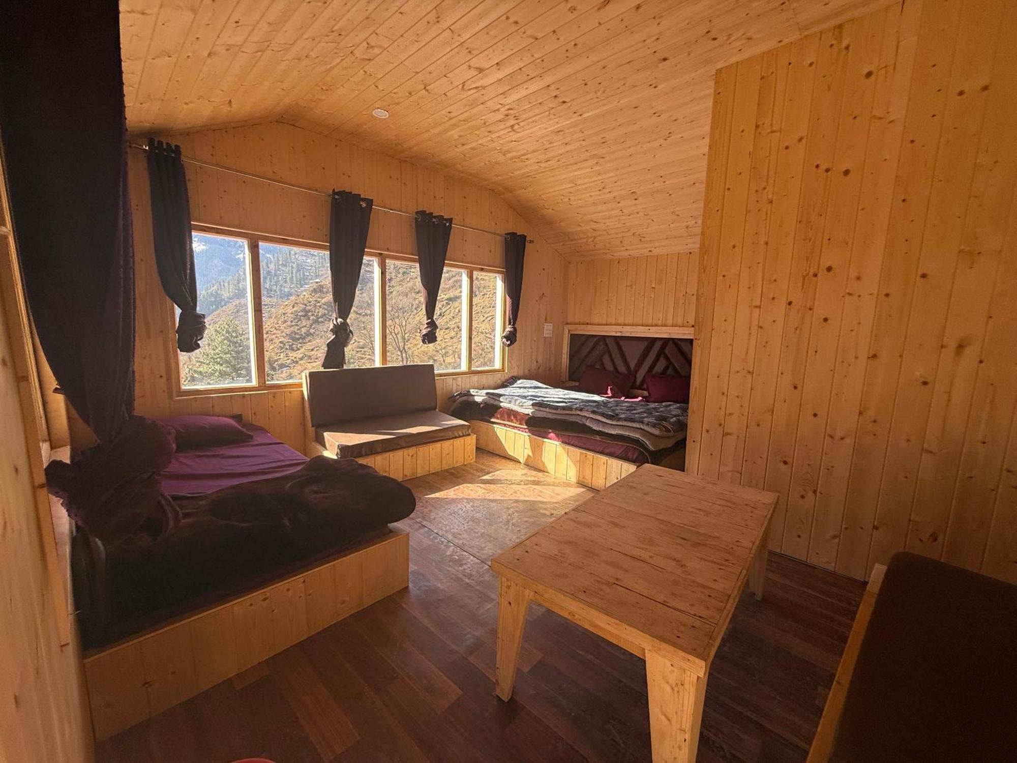 Lord Shiva Dimension Hotel Tosh ภายนอก รูปภาพ