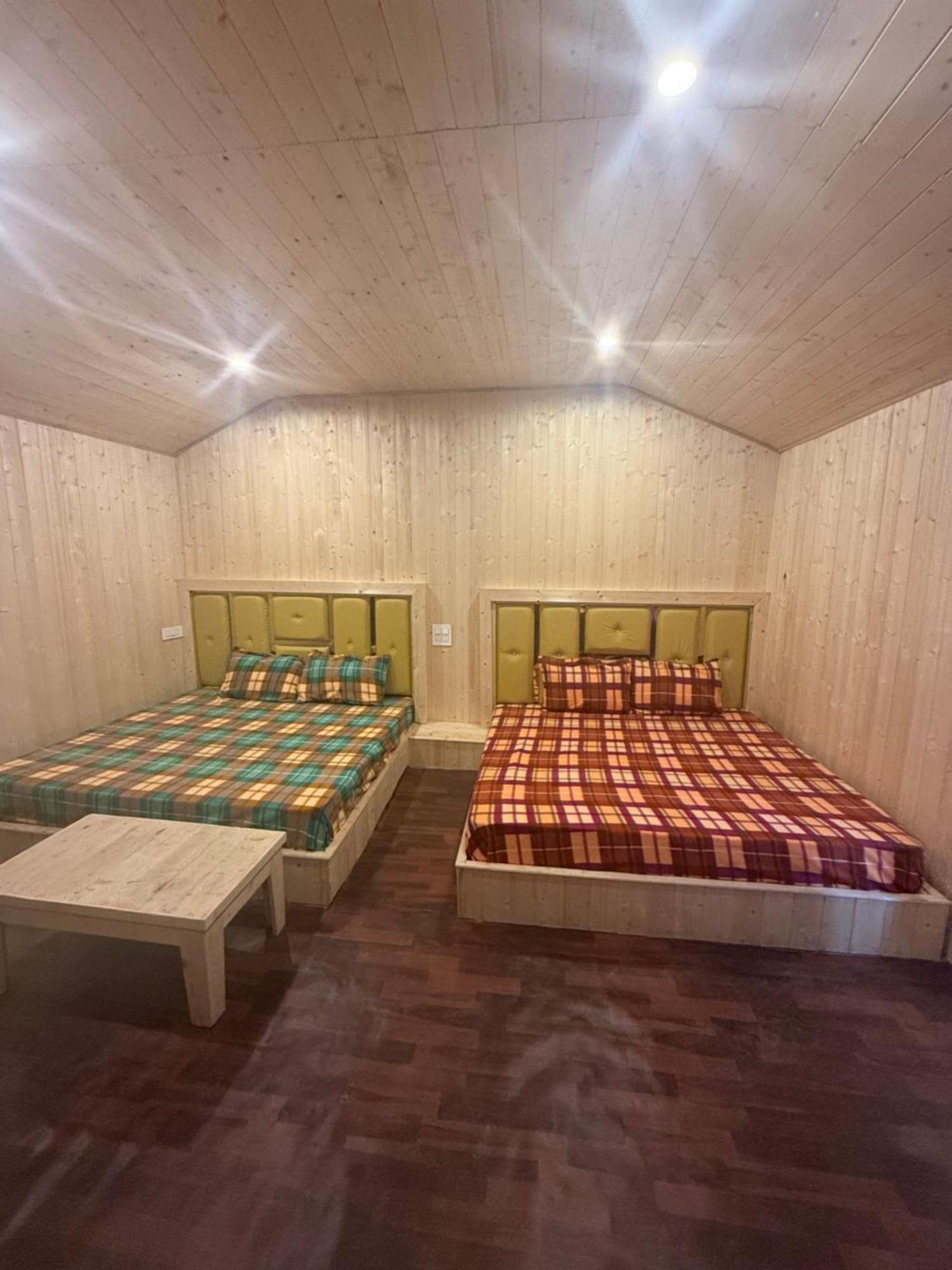 Lord Shiva Dimension Hotel Tosh ภายนอก รูปภาพ